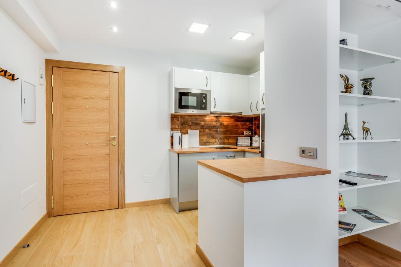 New 1 Bedroom Apartement On The Sea In Marbella. Exterior foto
